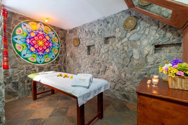 Napolitano Hotel in Baños de Agua Santa